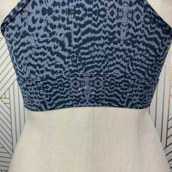 Varley Berkeley Sports Bra Nocturnal Feathers - Picture 8 of 12